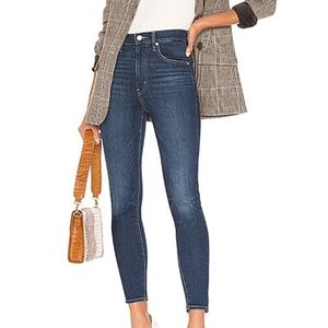 Levi's Mile High Rise in unbasic blue